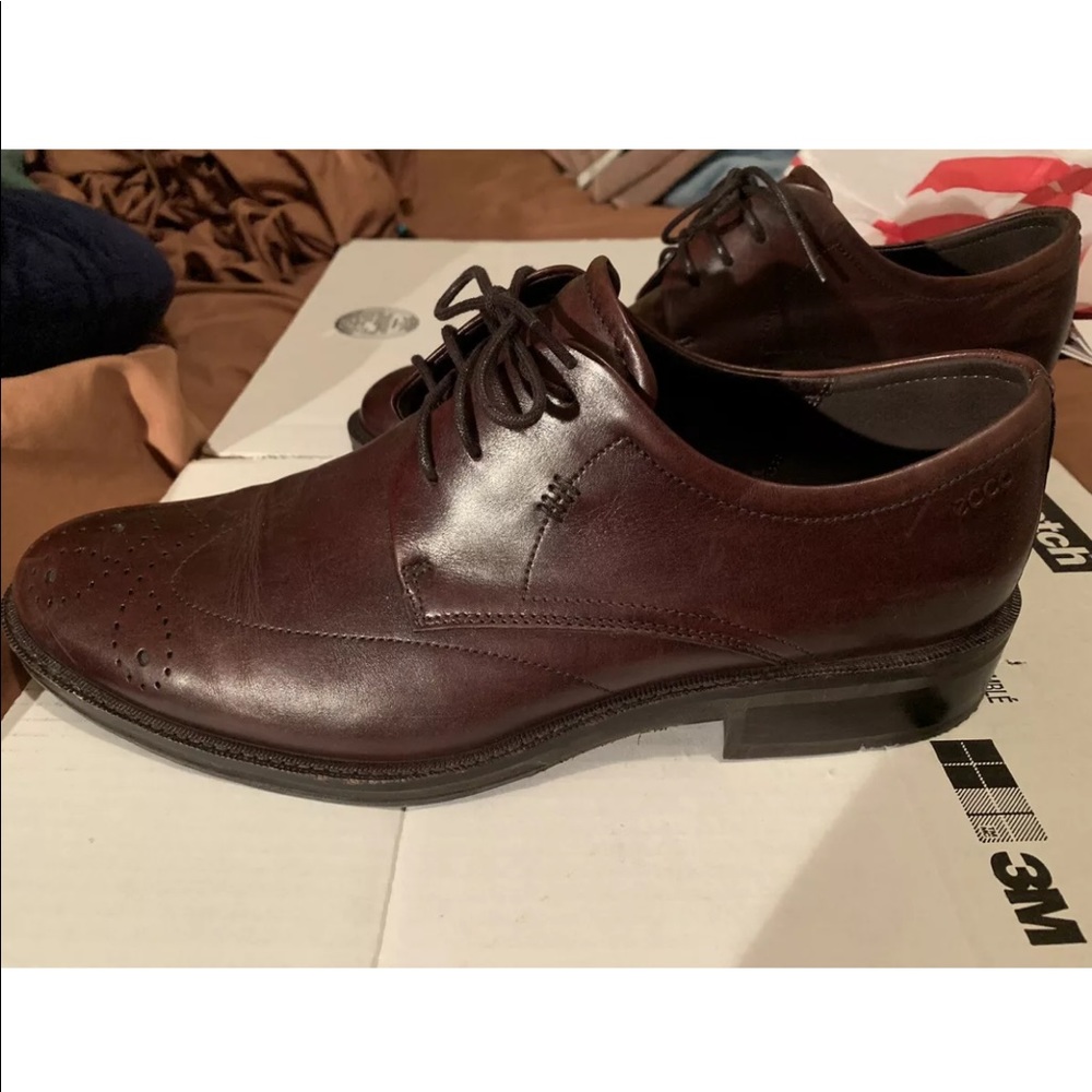 ECCO HEANLY WINGTIP FULL GRAIN DRESS SHOES